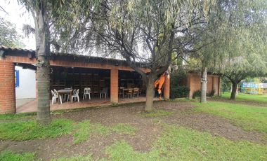 VENTA RESTAURANTE y JARDIN DE EVENTOS EN CALIMAYA, MÉXICO