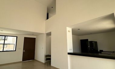 Renta de Casa nueva En Residencial De Conkal