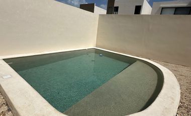 Renta de Casa nueva En Residencial De Conkal