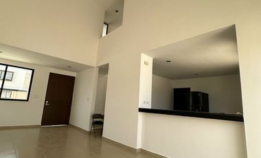 Renta de Casa nueva En Residencial De Conkal