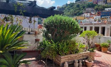 CASA EN VENTA PLAZA LA PAZ, GUANAJUATO