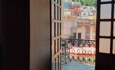 CASA EN VENTA PLAZA LA PAZ, GUANAJUATO