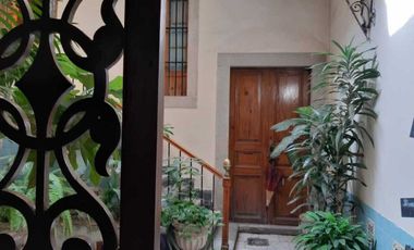 CASA EN VENTA PLAZA LA PAZ, GUANAJUATO