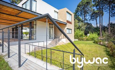 Casa Venta, Avándaro Valle de Bravo