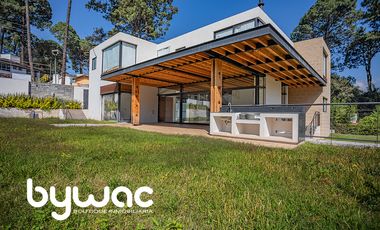 Casa Venta, Avándaro Valle de Bravo