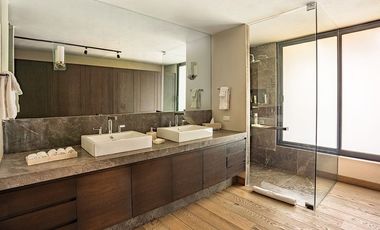 CASA EN FRACCIONAMIENTO IZAR