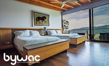 CASA  CON VISTA PANORÁMICA