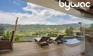 CASA  CON VISTA PANORÁMICA