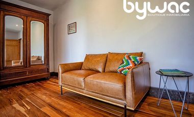 CASA CON   VISTA AL LAGO