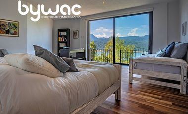 CASA CON   VISTA AL LAGO