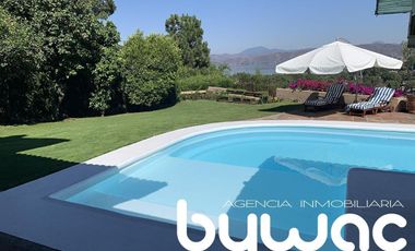 CASA CON VISTA AL LAGO