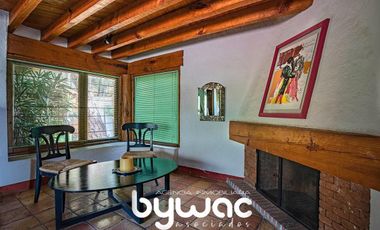 CASA CON VISTA AL LAGO
