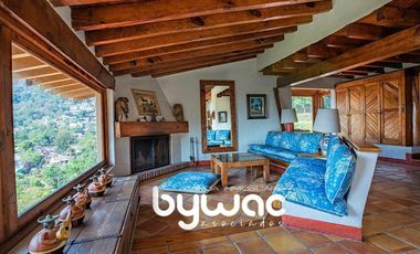 CASA CON VISTA AL LAGO