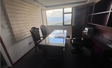 González Suárez, Departamento en  Renta, 240m2, 3 Habitaciones.