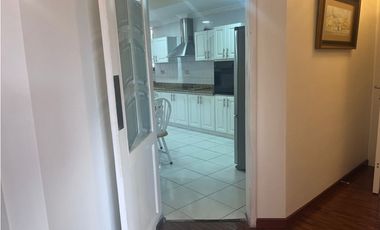 González Suárez, Departamento en  Renta, 240m2, 3 Habitaciones.