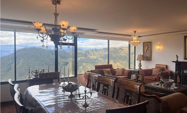 González Suárez, Departamento en  Renta, 240m2, 3 Habitaciones.