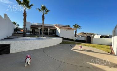 CASA EN VENTA EN LOMAS DEL VALLE CON VISTA