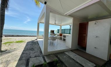 VENTA DE CASA DE PLAYA REMODELADA EN EL PALMAR