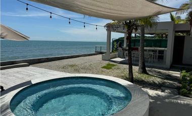 VENTA DE CASA DE PLAYA REMODELADA EN EL PALMAR