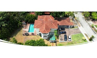 Se VENDE Casa en Residencial Parque Camino de Cruces, en El Dorado