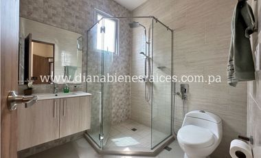 Venta de apartamento  en Hato Pintado