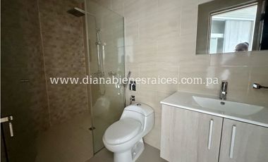 Venta de apartamento en Hato Pintado