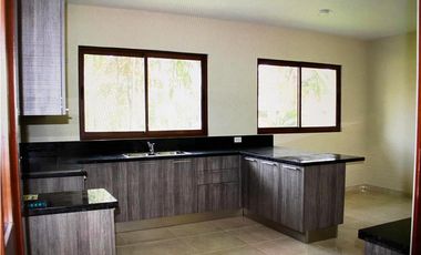 Se VENDE Casa en Senderos Camino de Cruces Modelo Esmeralda 3, Clayton