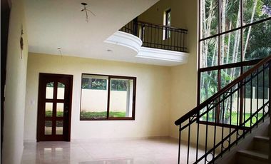 Se VENDE Casa en Senderos Camino de Cruces Modelo Esmeralda 3, Clayton