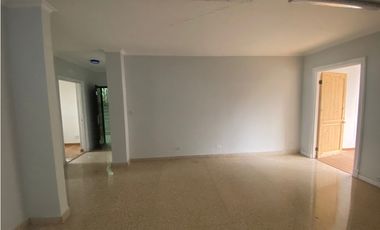 OFICINA / BELLA VISTA / EL CANGREJO / 85 M2 / CON 4 DIVISIONES