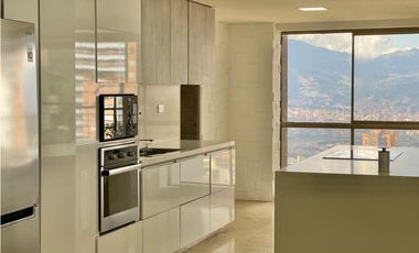 Apartamento para la renta amoblada en el Poblado, sector el tesoro