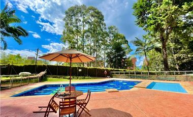 Apartamento para la renta amoblada en el Poblado, sector el tesoro