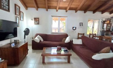 CASA CAMPESTRE LAS AZUCENAS