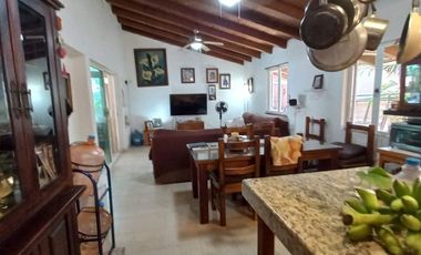 CASA CAMPESTRE LAS AZUCENAS