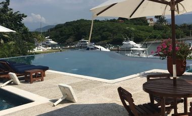 Porto Ixtapa Villa Marina