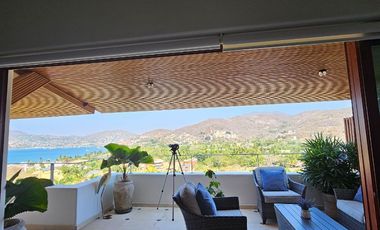 PenthHouse   with 2 separate floors Ocean View Playa La Ropa