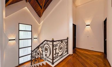 Casa cerca al tesoro