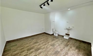 Local comercial en Laureles