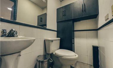 Oficina en C.E. Dann carlton