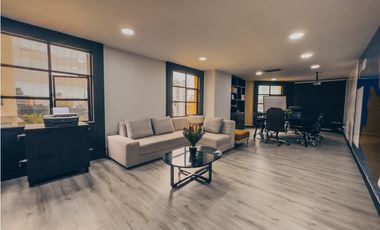 Oficina en C.E. Dann carlton