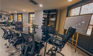 Oficina en C.E. Dann carlton