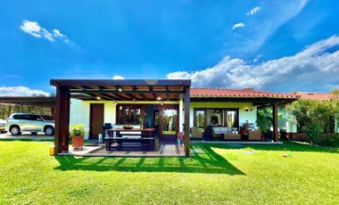 Casa en la Milla de oro de Llano Grande