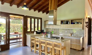 Casa en la Milla de oro de Llano Grande