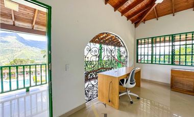 Espectacular Finca en Copacabana