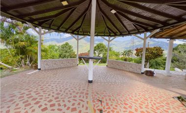 Espectacular Finca en Copacabana