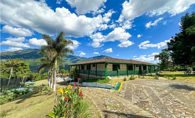 Espectacular Finca en Copacabana