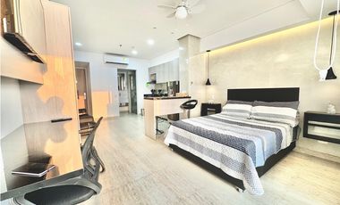 ApartaSuite con Balcón en Crespo 1