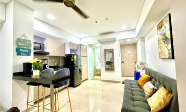 ApartaSuite con Balcón en Crespo 2
