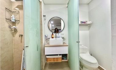 ApartaSuite con Balcón en Crespo 2
