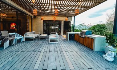 Espectacular casa en Escoberos, balcones de la novena