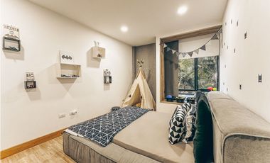 Espectacular casa en Escoberos, balcones de la novena